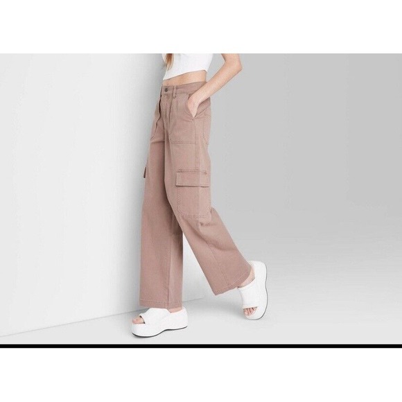 wild fable Pants - Women's High-Rise Straight Leg Cargo Pants Size 12- Wild Fable In mauve y2k styl